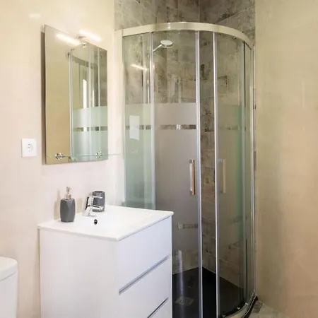 Logement Avec Baignoire De Luxe Вилла Fonte Boa