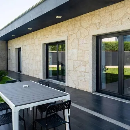 Villa Logement Avec Baignoire De Luxe *